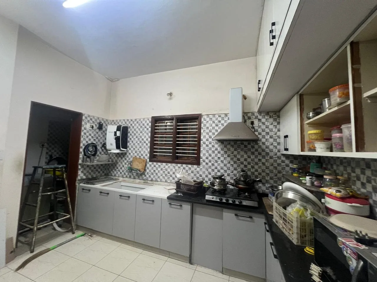 OMBR Layout Independent House Image